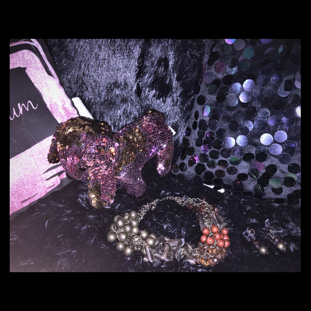 Statement necklace for sale